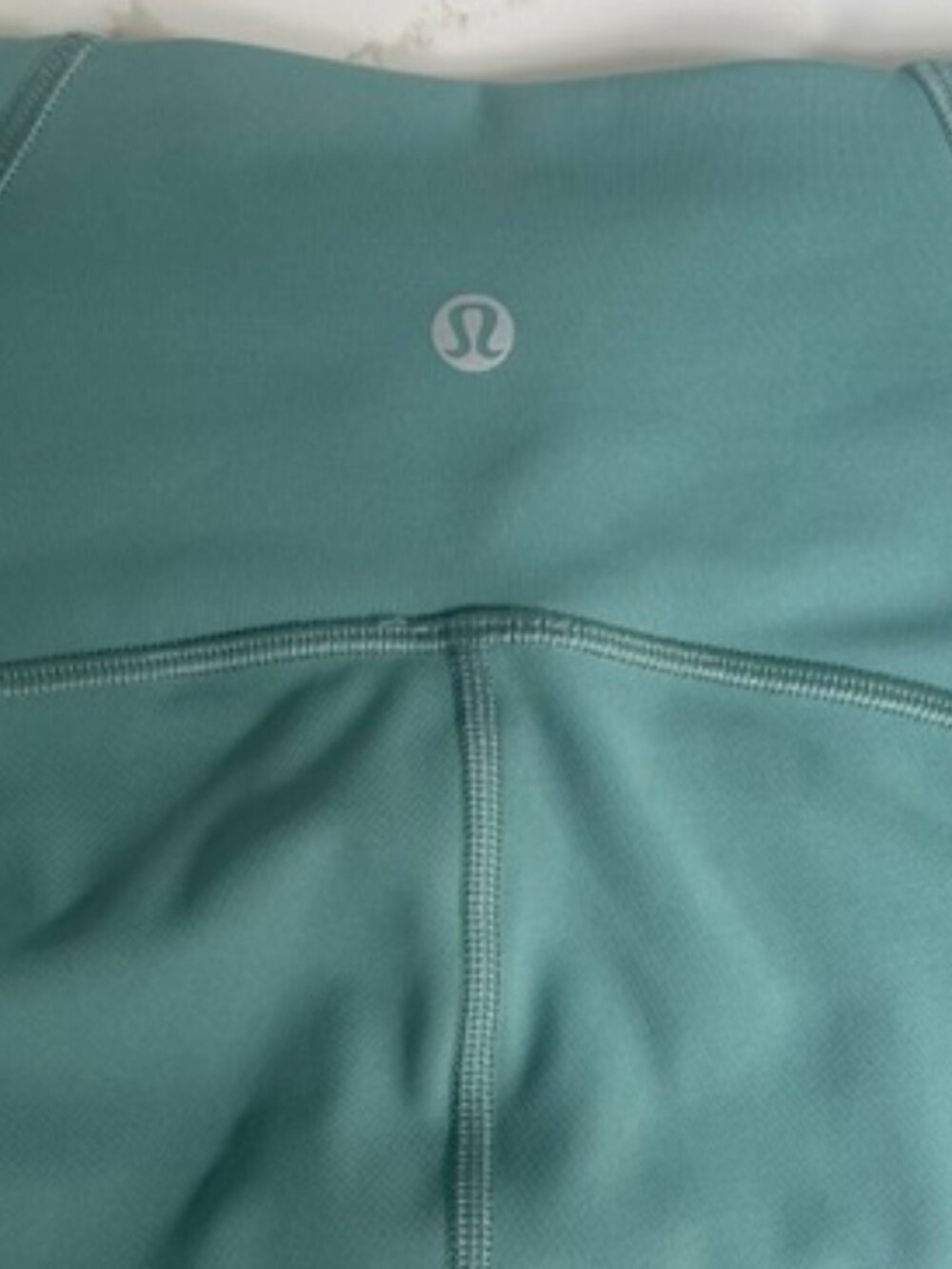 Lululemon Train Times 7/8 Pant With Mesh Calf Inserts. Frosted Pine Size 4.